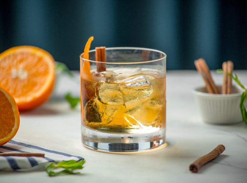 Drinks com whisky: aprenda a preparar os melhores!