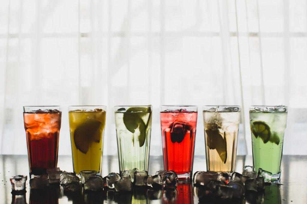 Melhores Drinks para Festas: Confira os Mais Pedidos